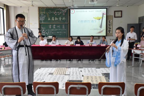 书画比赛 2018.5.5 见习记者孙诗艺  (1).JPG