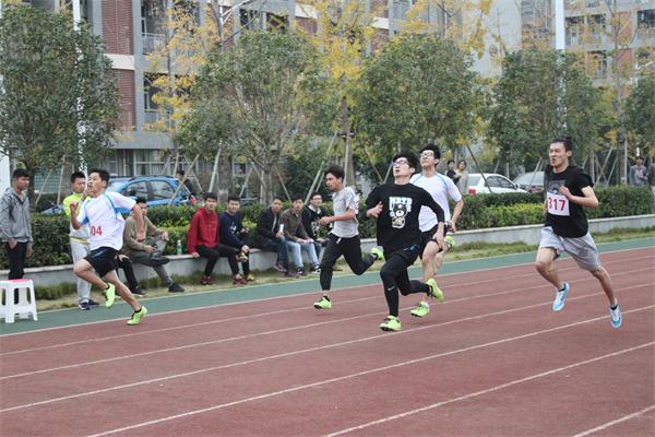 见习记者 沈若夏 (5).JPG