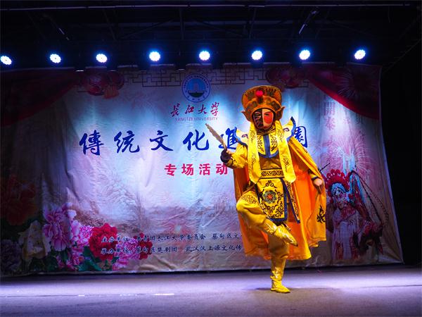 学生记者 焦杨摄 (1).JPG