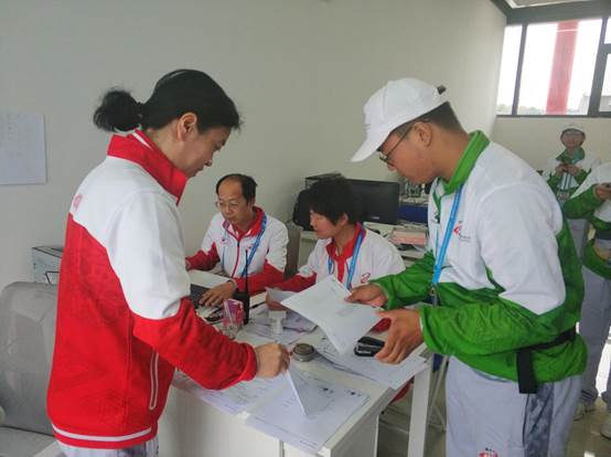 BB630F5F4B331F3C721F907C02AADC0E