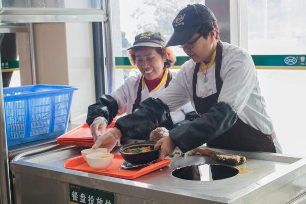 学生记者 周庆博 (8).jpg