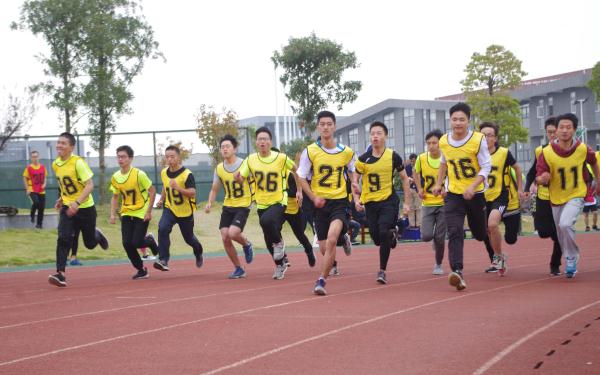 见习记者 田云艳 (13).jpg